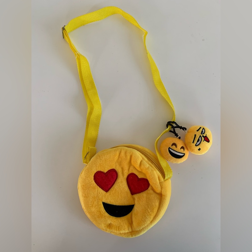 Emoji Purse w/ Keychains